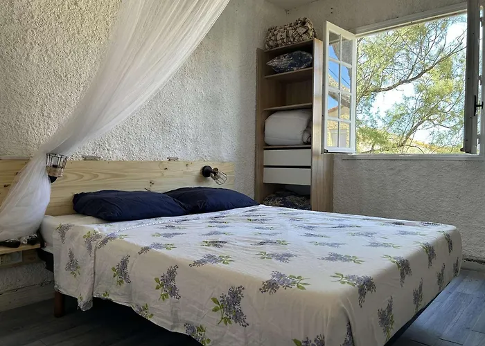 Sp000-012 Maison 5 Pieces - 8 Couchages - Pierre La Saint-Pierre-la-Mer (Aude)